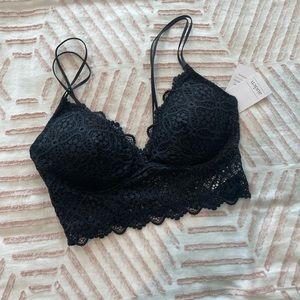 Black Lace Bralette • Size Small • NWT